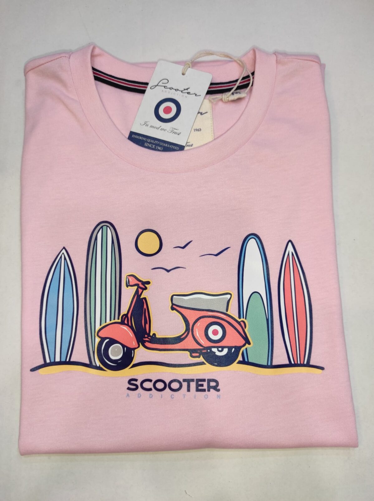 camiseta scooter addiction sunboard rosa